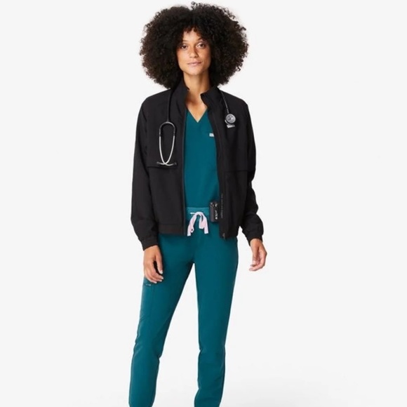 figs sydney scrub jacket